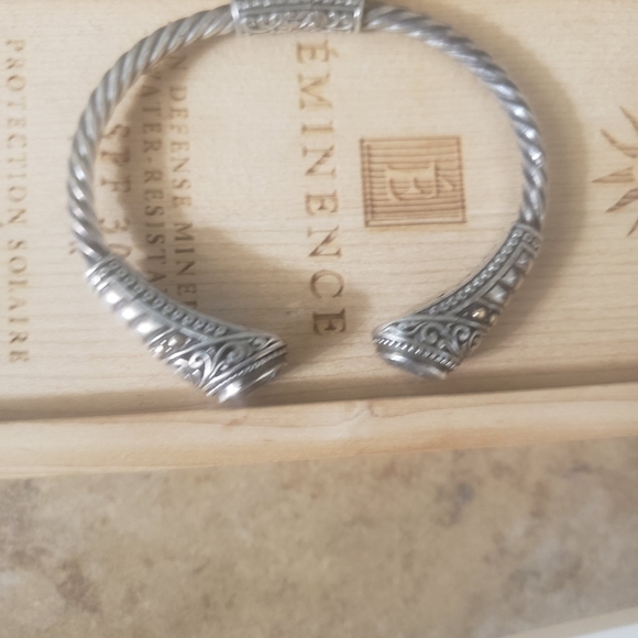 Bali Designs Robert Manse .926 Sterling 18K Cuff Bracelet - Picture 4 of 7